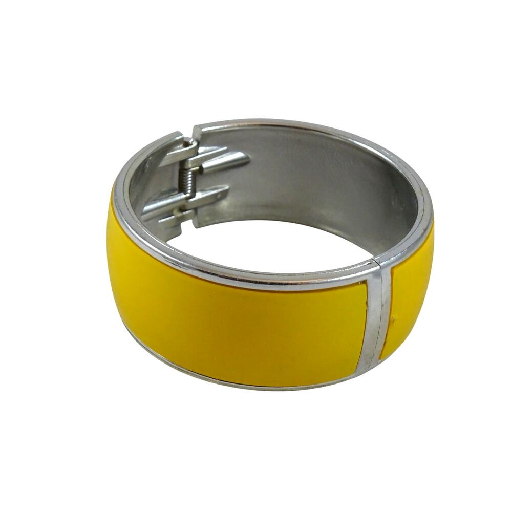 Vintage Yellow Clamp Bracelet, Chunky Hinged Bangle Mod Clamper